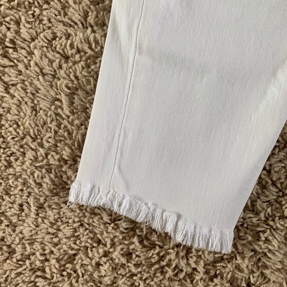 Sold❤️JOES LOW RISE JEANS - Picture 2 of 4